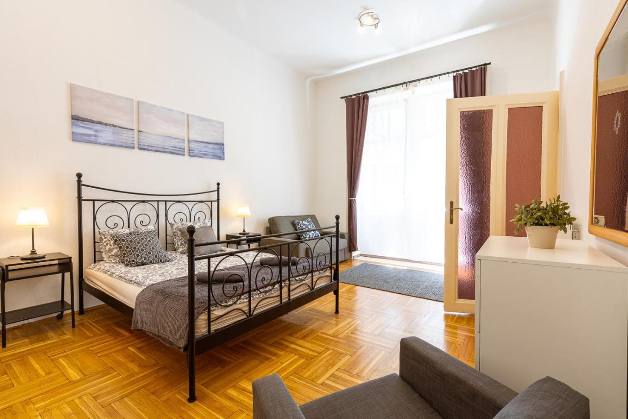 Lovely Apartment Close To Synagogue And Szimpla Garden Budapest Exteriör bild